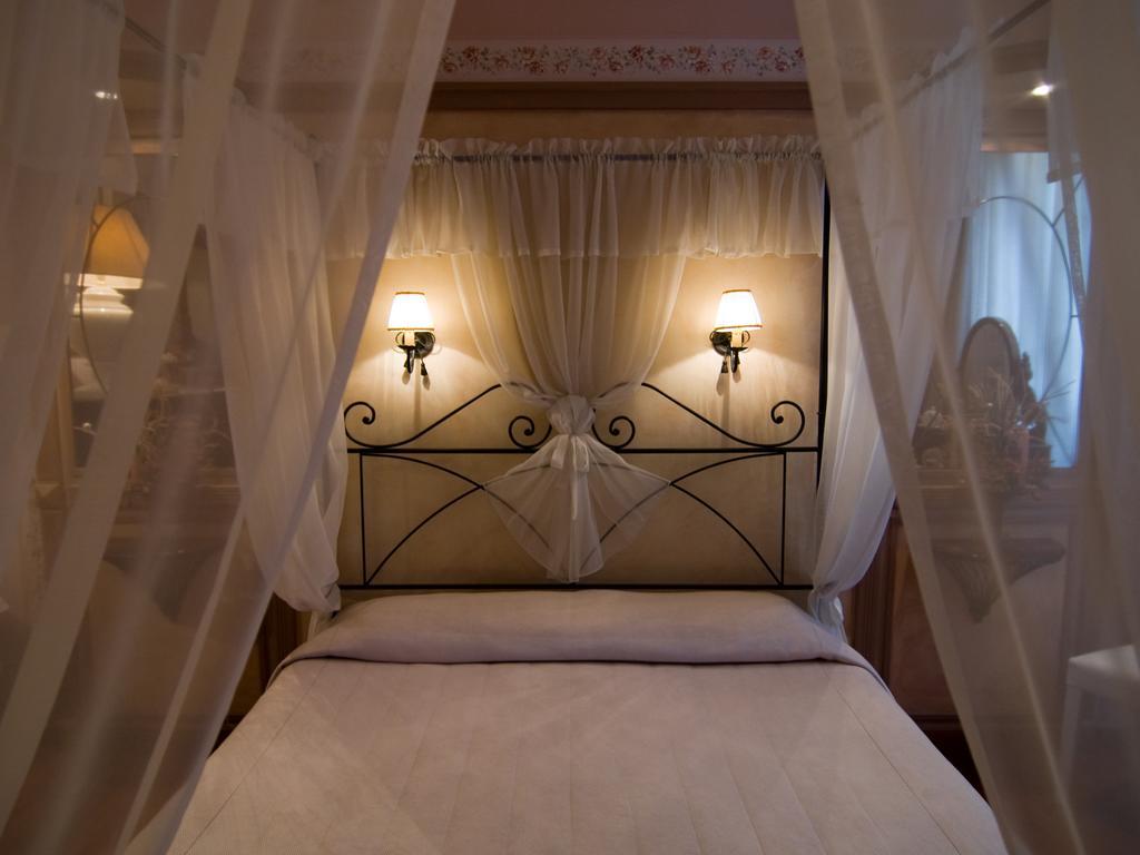 B&B Les Suites Rome Room photo